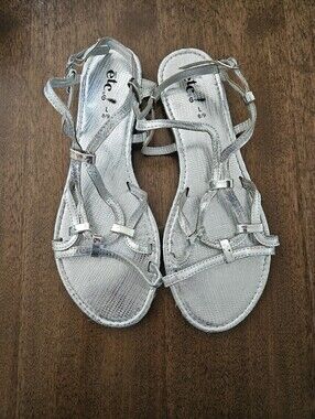 Rue21 Silver Sandals